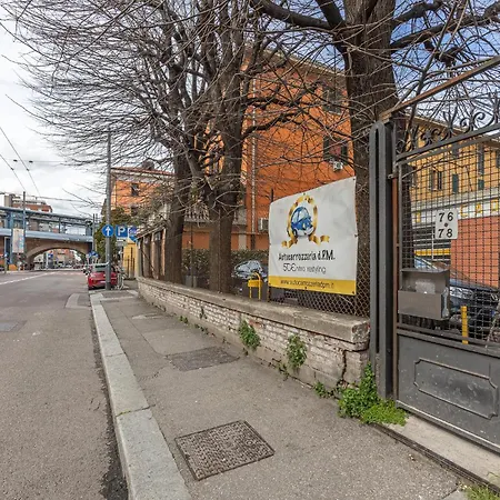 Guesthost - Casa Maserati - Lovely & Comfortable Apartment